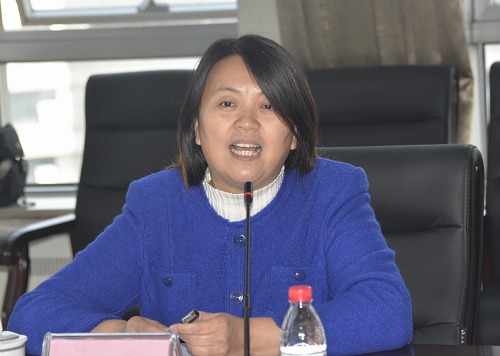 国家中医药管理局国际合作司欧大非洲处处长李亚婵主持会议